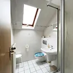 Vintage-wohnung Mit Wintergarten *