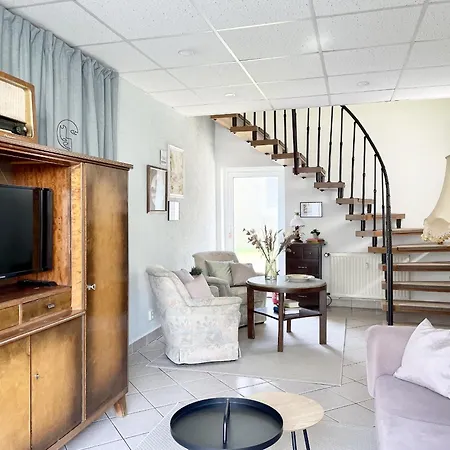 Vintage-wohnung Mit Wintergarten Apartamento *