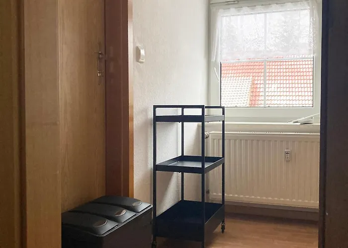 Vintage-wohnung Mit Wintergarten * Tauche