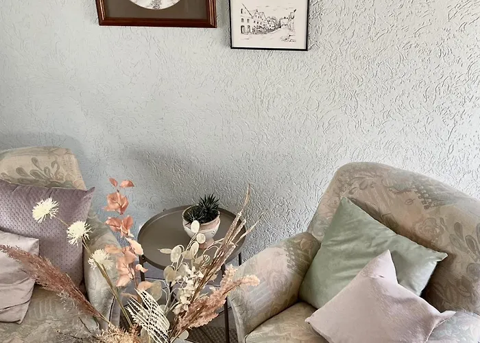 Vintage-wohnung Mit Wintergarten Apartamento *