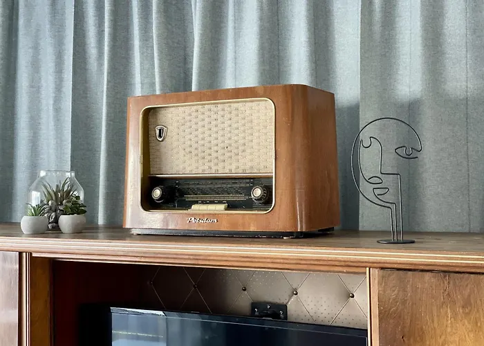 Vintage-wohnung Mit Wintergarten Apartamento *